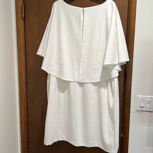 White. Calvin Klein. Size 22W Dress - Picture 2 of 5